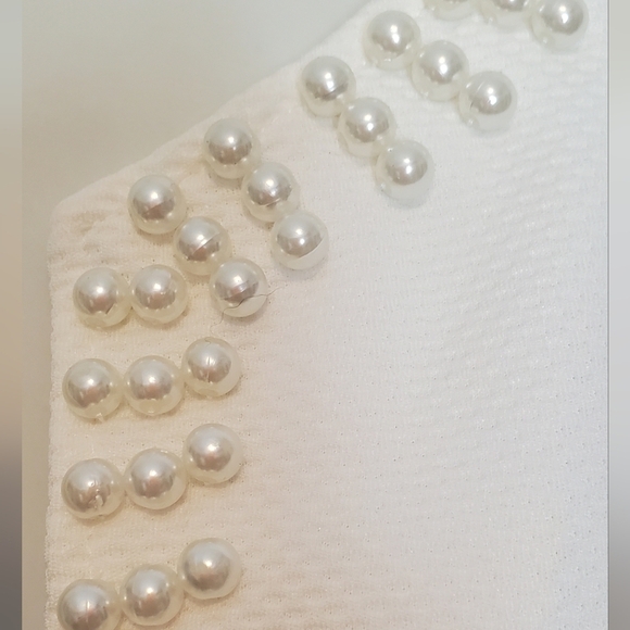 Pearl-Embellished White Textured Puff Shoulders Open Front Jacket - Picture 7 of 8